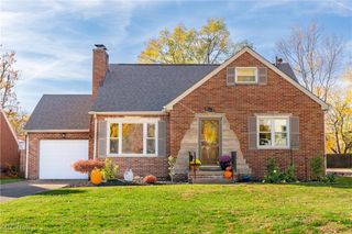 233 Harter Avenue NW, Canton, OH 44708