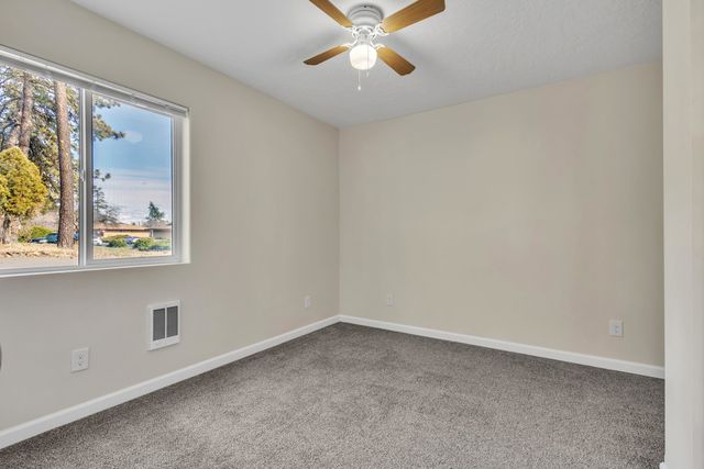 501 K St, Cheney, WA 99004
