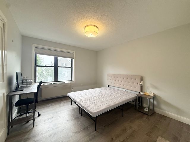 59 Msgr P J Lydon Way 310, Boston, MA 02124