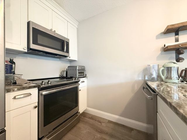 59 Msgr P J Lydon Way 310, Boston, MA 02124