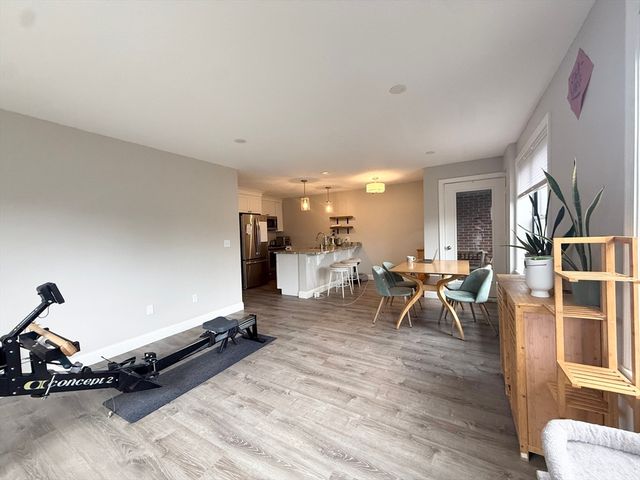 59 Msgr P J Lydon Way 310, Boston, MA 02124