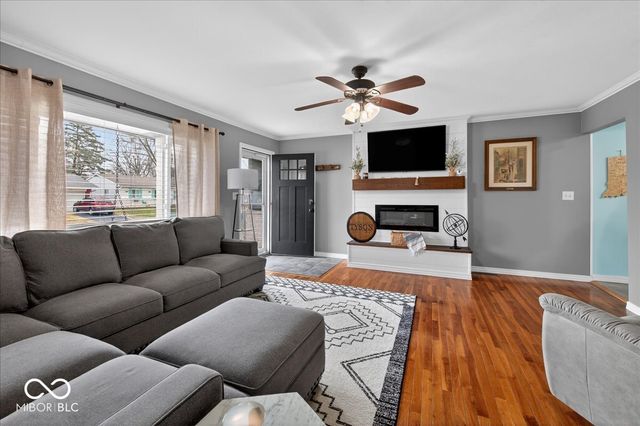 417 Hickory Lane, Plainfield, IN 46168