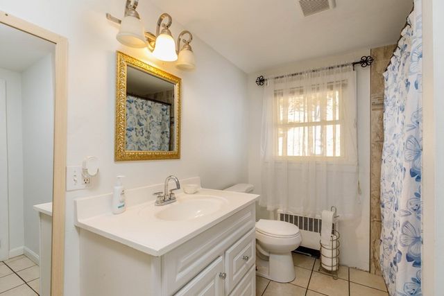 360 Blossom Street, Fitchburg, MA 01420