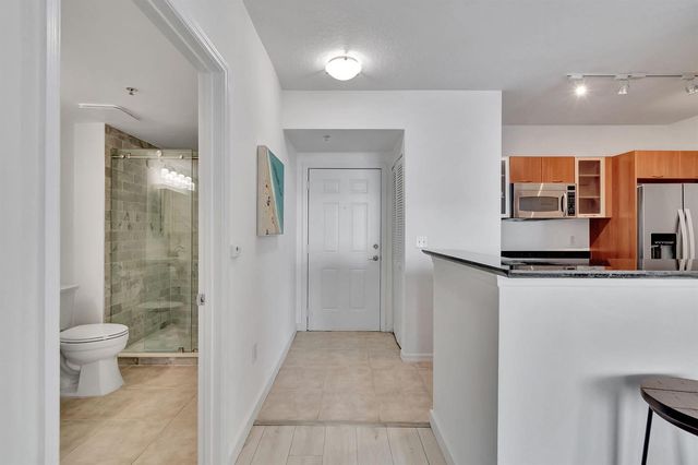 100 NE 6th Street 505, Boynton Beach, FL 33435