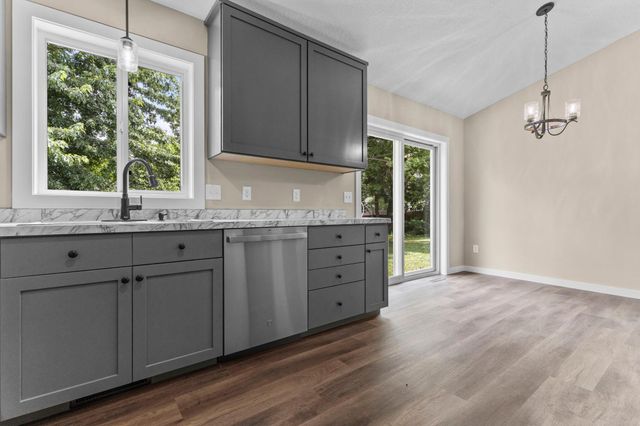 808 5th Avenue SW, Isanti, MN 55040