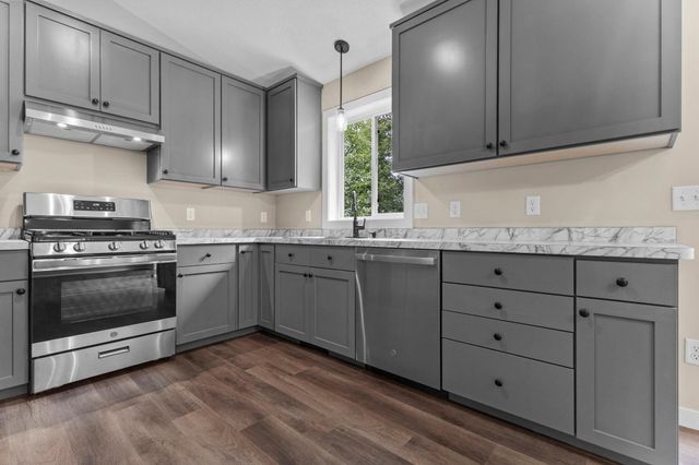 808 5th Avenue SW, Isanti, MN 55040