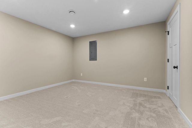 808 5th Avenue SW, Isanti, MN 55040