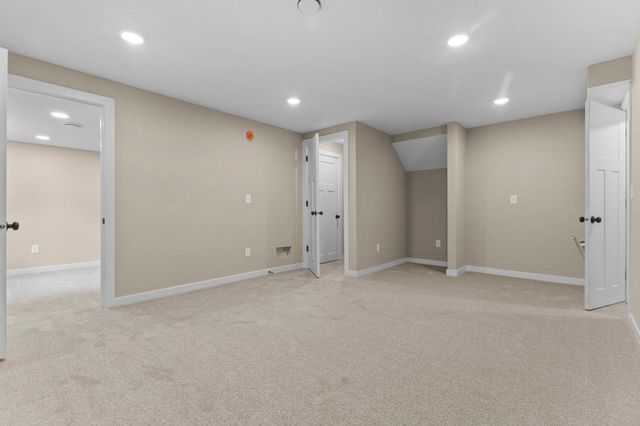 808 5th Avenue SW, Isanti, MN 55040