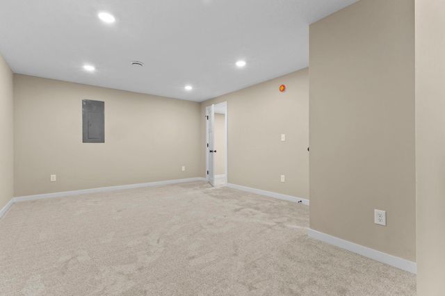 808 5th Avenue SW, Isanti, MN 55040