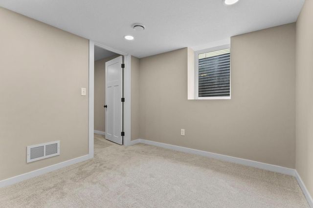 808 5th Avenue SW, Isanti, MN 55040