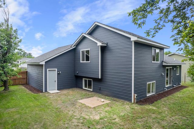 808 5th Avenue SW, Isanti, MN 55040