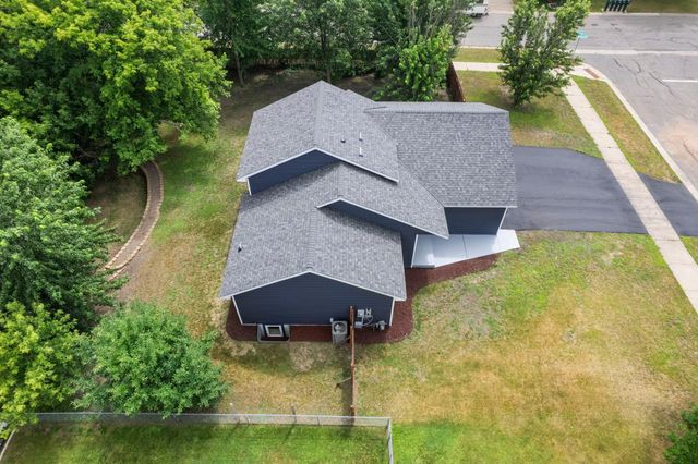 808 5th Avenue SW, Isanti, MN 55040