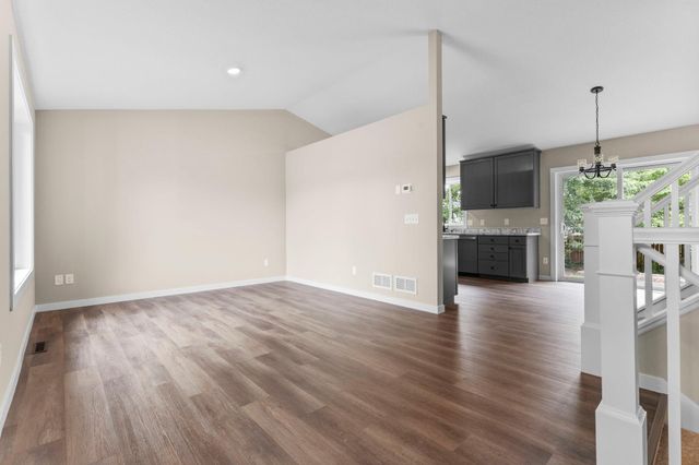 808 5th Avenue SW, Isanti, MN 55040