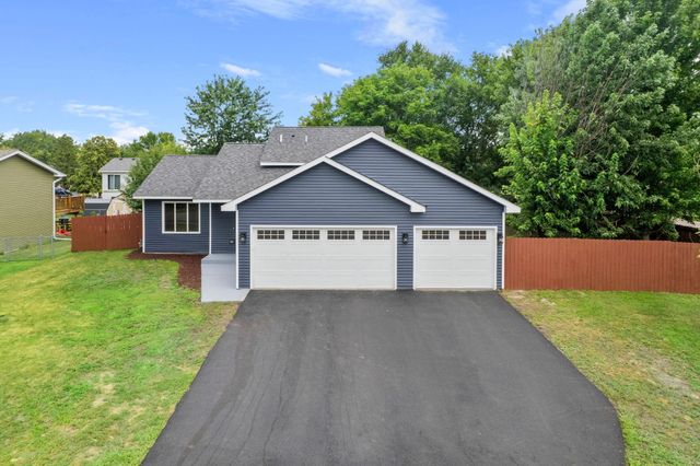 808 5th Avenue SW, Isanti, MN 55040
