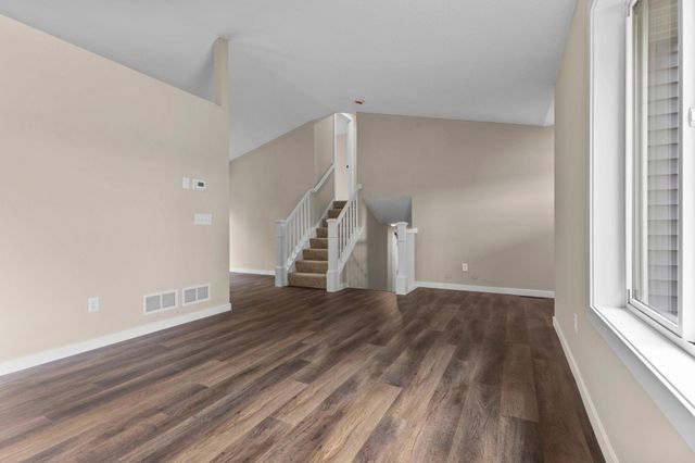 808 5th Avenue SW, Isanti, MN 55040