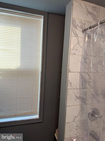 3235 BELAIR RD, Baltimore, MD 21213