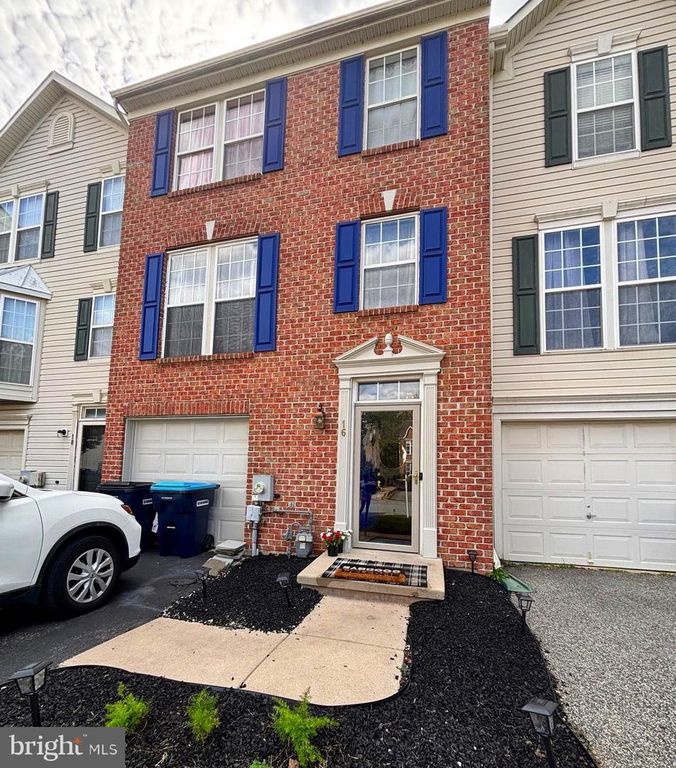 16 N BELLWOODE DR, Newark, DE 19702