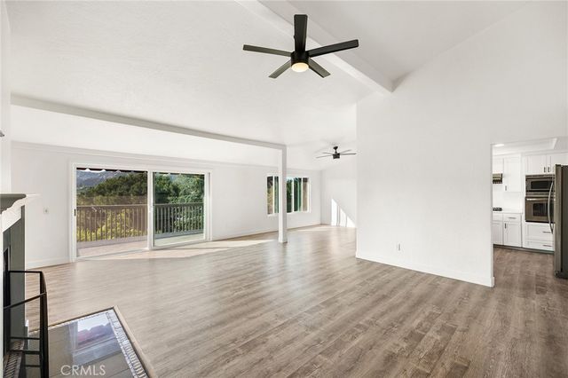 1232 La Paloma Glen, Escondido, CA 92026