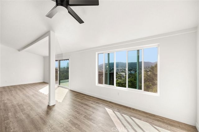 1232 La Paloma Glen, Escondido, CA 92026