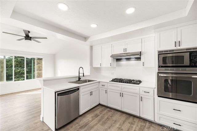 1232 La Paloma Glen, Escondido, CA 92026