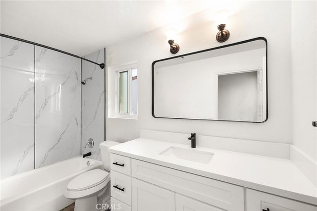 1232 La Paloma Glen, Escondido, CA 92026