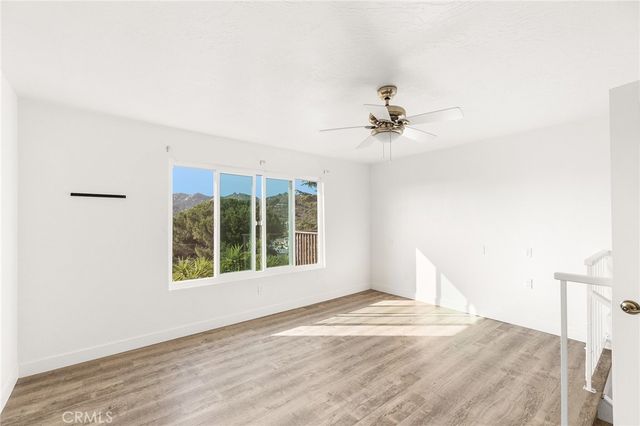 1232 La Paloma Glen, Escondido, CA 92026