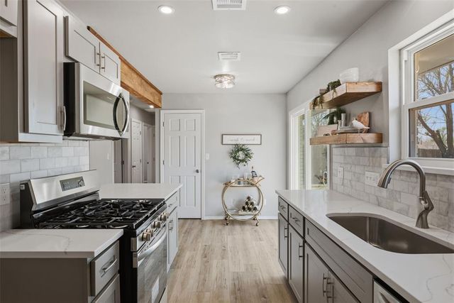105 S Dillon Avenue, Moore, OK 73160