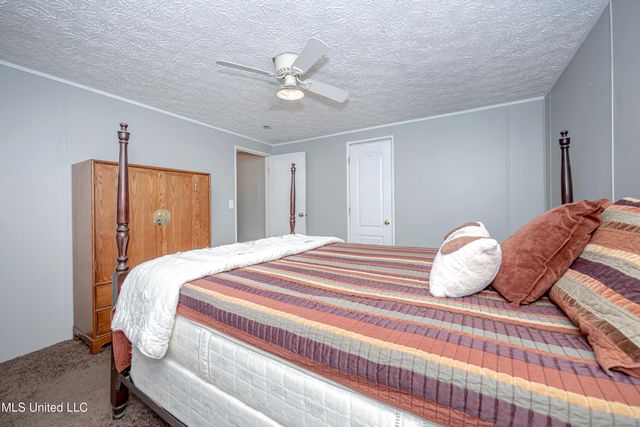 8708 Maple Avenue, Ocean Springs, MS 39564