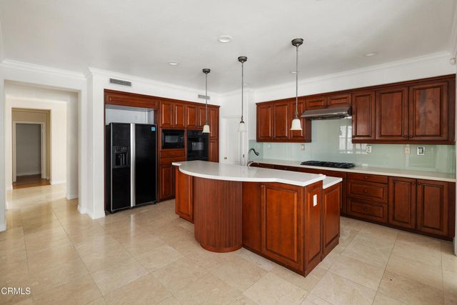 605 Coate Court, Altadena, CA 91001