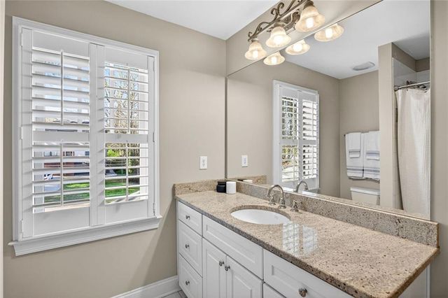 1759 NE Beacon Hill Boulevard NE, Atlanta, GA 30329