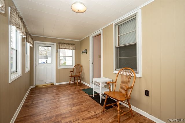 38 Warren Avenue, West Seneca, NY 14224