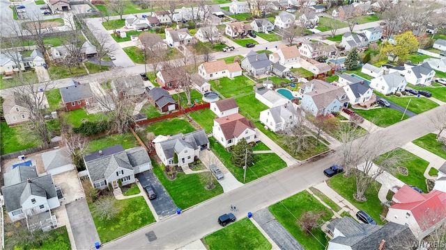 38 Warren Avenue, West Seneca, NY 14224