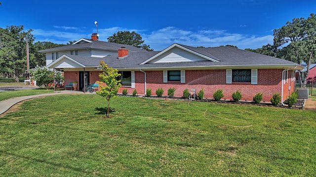 6279 FM 1758 Road, Bowie, TX 76230