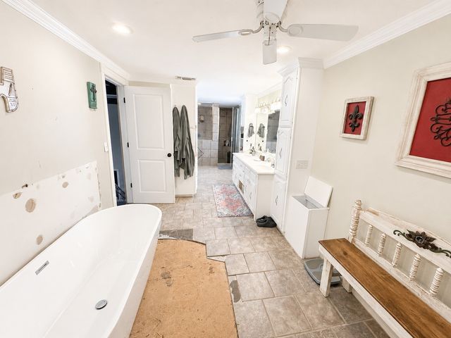 6279 FM 1758 Road, Bowie, TX 76230