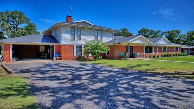 6279 FM 1758 Road, Bowie, TX 76230
