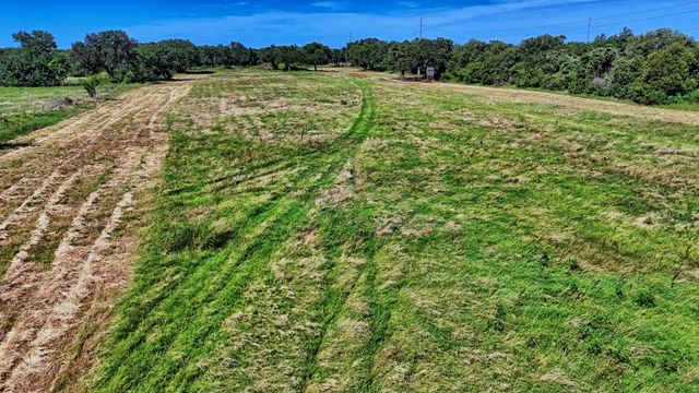 6279 FM 1758 Road, Bowie, TX 76230