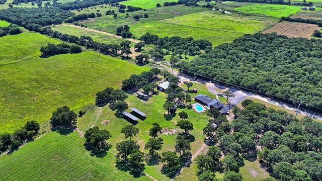 6279 FM 1758 Road, Bowie, TX 76230