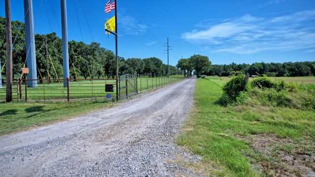 6279 FM 1758 Road, Bowie, TX 76230