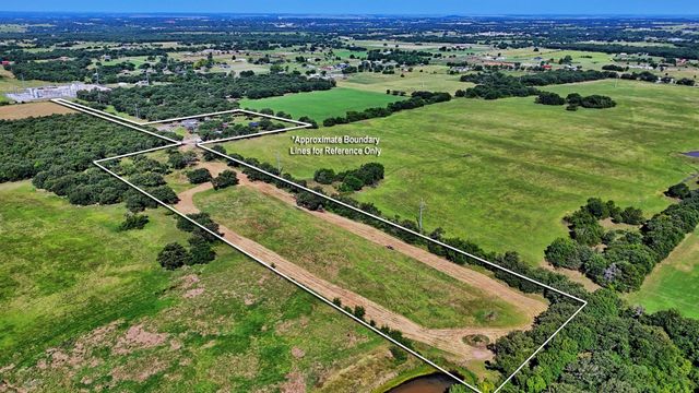 6279 FM 1758 Road, Bowie, TX 76230