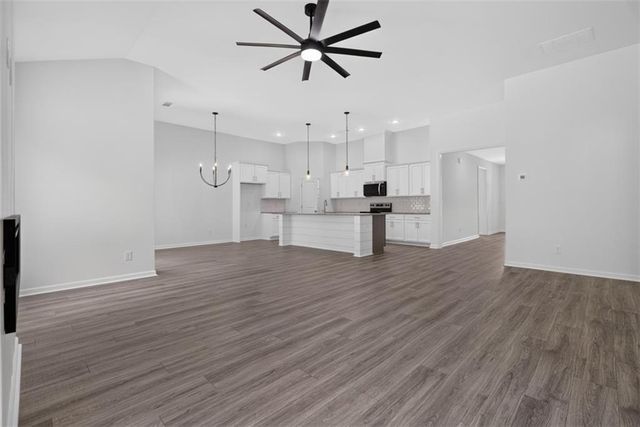 2018 Oconee Bluff Drive, Athens, GA 30601