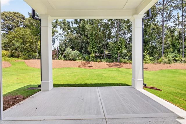 2018 Oconee Bluff Drive, Athens, GA 30601
