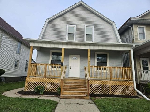 1604 Grange AVENUE, Racine, WI 53405