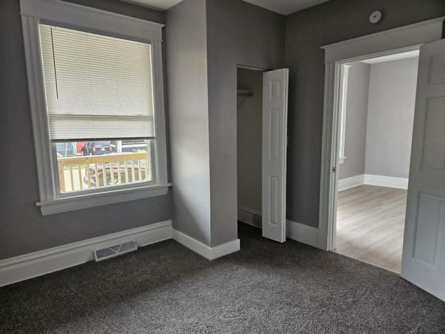 1604 Grange AVENUE, Racine, WI 53405
