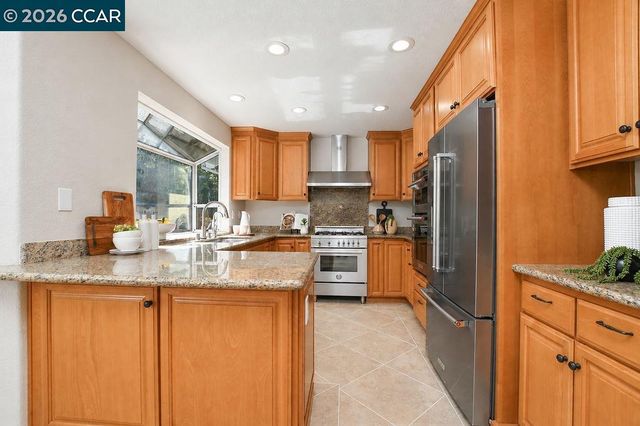 309 Mountain Ridge Dr, Danville, CA 94506