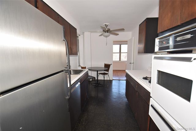 211-10 18 Avenue 4J, Bayside, NY 11360