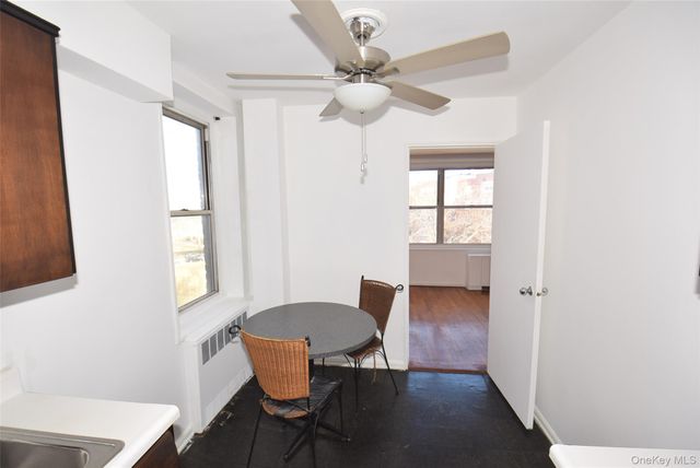 211-10 18 Avenue 4J, Bayside, NY 11360