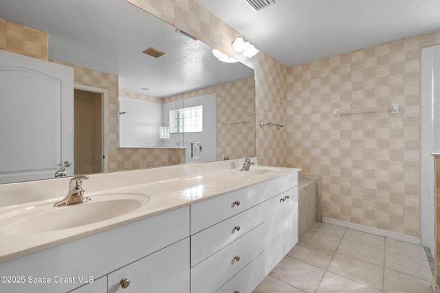 741 Indian Oaks Drive, Melbourne, FL 32901