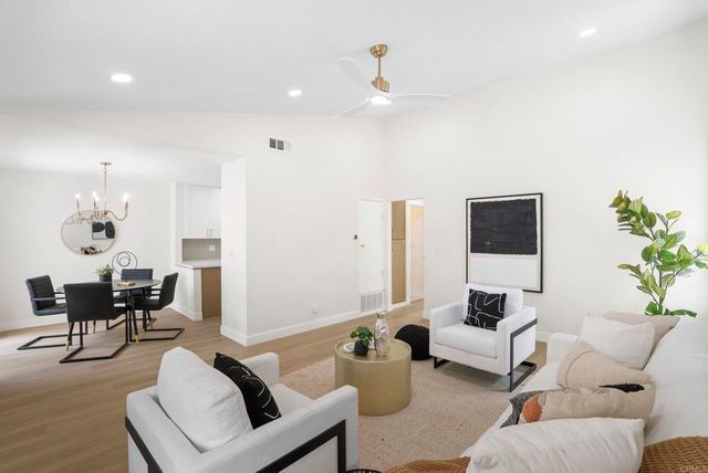 2168 Country Place, Escondido, CA 92026