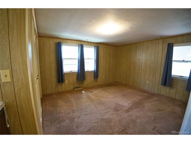 624 Fairview Ave, Canon City, CO 81212