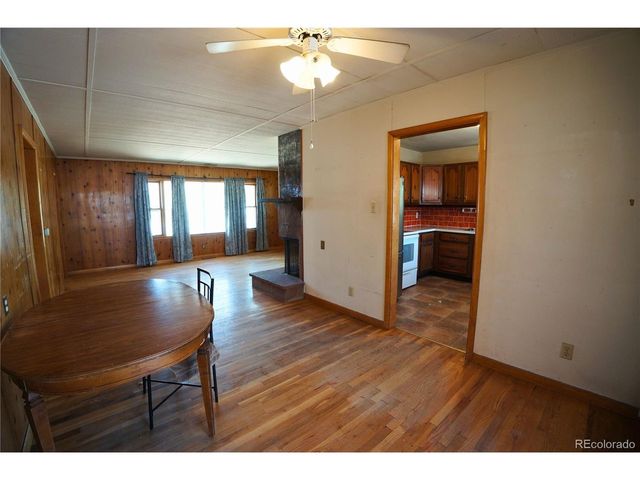 624 Fairview Ave, Canon City, CO 81212